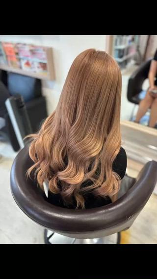 ロング KR2S北野田所属・艶カラー🫧/シール エクステRYOKAのヘアスタイル