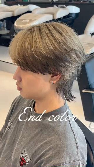 カット+ブリーチ2回+カラー+エンドカラーで作る
フェザースタイル!! 