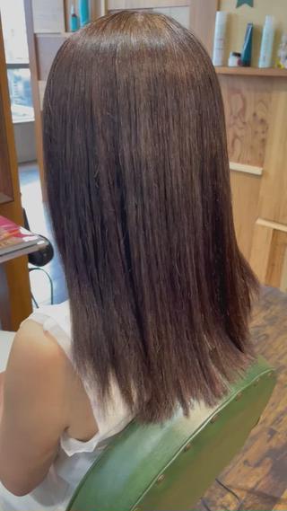 乾燥毛の髪の毛で水分の量と油分の量のコントロールをしつつ髪をなるべく自然なツヤ髪に仕上げてます。 