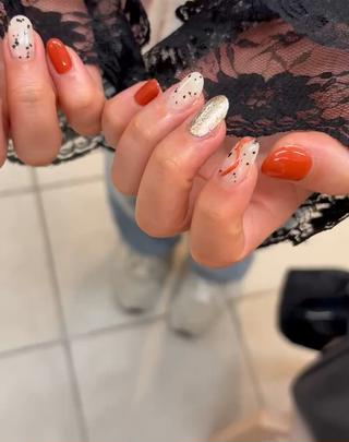 ネイル h △TRIOSのネイルデザイン