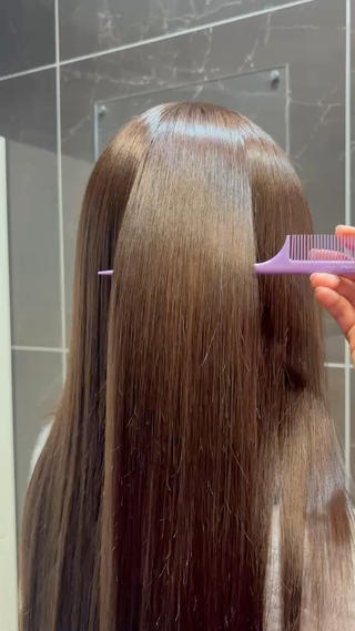 ロング カラー ayanabyayala浦安店所属・Aimi🎀 @a1m1_xuのヘアスタイル