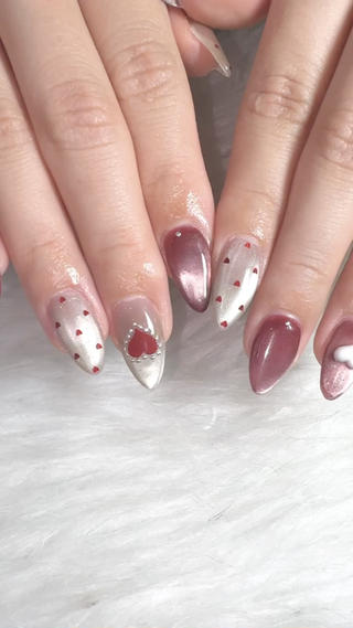 ネイル LAVISH manaのネイルデザイン