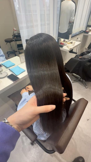 ロング 韓国風✨髪質改善✨ 縮毛矯正✨松浦知奈美のヘアスタイル