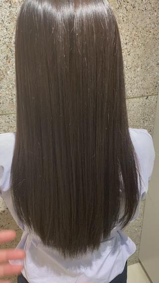 イルミナカラーで作る赤みを消したツヤカラー︎
イルミナカラーは本当にツヤが凄いです︎ 