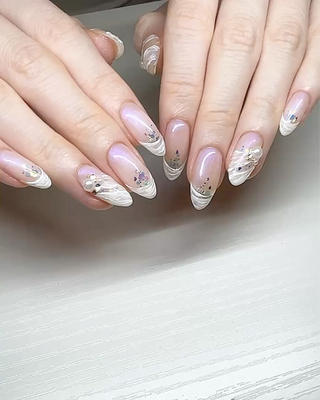 ネイル ネイリスト Misaのネイルデザイン