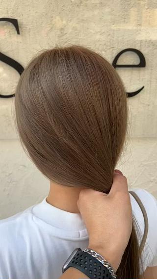 ロング カラー 似合わせ/ブリーチ カラー.岡田友仁のヘアスタイル