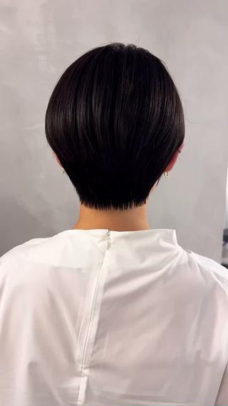 ショート foto所属・𝐁𝐋𝐔𝐄𝐓 /カット特化/新宿のヘアスタイル