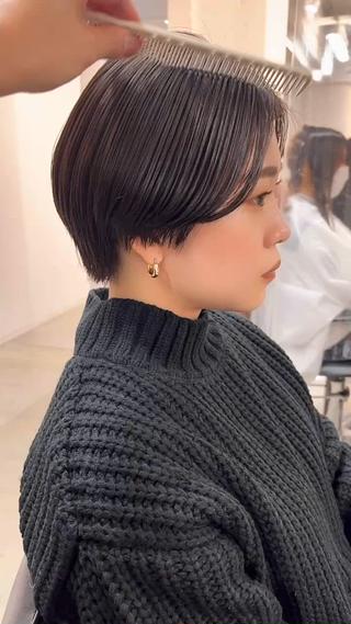 ショート foto所属・𝐁𝐋𝐔𝐄𝐓 /カット特化/新宿のヘアスタイル