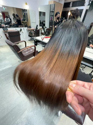 くせ毛、ダメージ毛お悩みの方を縮毛矯正＆髪質改善で解決します♪トリートメントやイルミナカラー、オーガニックカラー、グレイカラー、ブリーチ、ダブルカラー種類豊富。ブリーチ縮毛矯正やビビり毛を髪質改善ご相談下さい。[南砂町/東陽町/木場/門前仲町] 