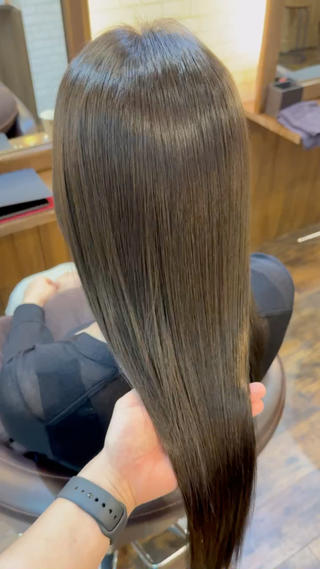 潤い溢れる艶髪️
質感最高です

#髪質改善#髪質改善カラー
#イノアカラー#iNOA
#サイエンスアクア#TOKIOトリートメント 