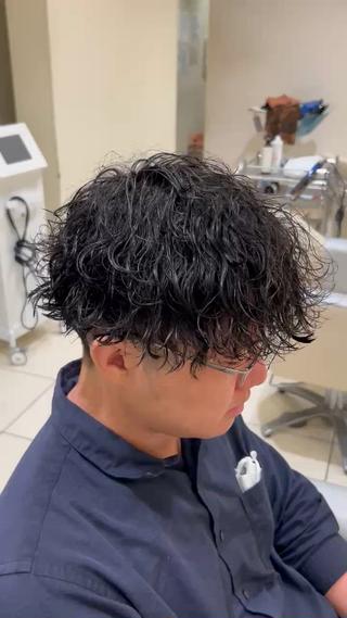 パーマ メンズ メンズパーマ 副店長ユウタのヘアスタイル