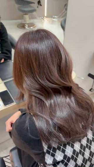 レイヤー入れての巻きスタイリング 