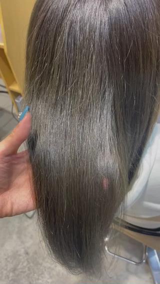 ブリーチ毛にグレージュ 