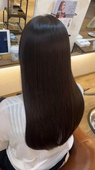 ツヤサラ縮毛矯正 
