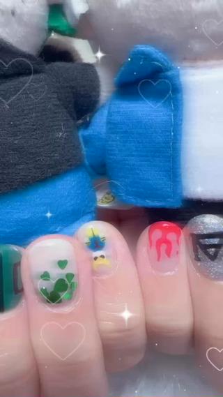 お任せ痛ネイルデザイン
 