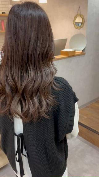 レイヤーカットで動きが出やすいように。カラーは秋におすすめのチョコレートブラウンです！
髪質改善と一緒ならツヤ感アップです！

立川kino下田
是非お任せください！！

チョコレートベージュココアブラウンココアベージュ髪質改善トリートメント 