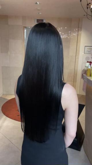 ロング カラー 髪質改善、癖毛直し 縮毛矯正が得意のヘアスタイル