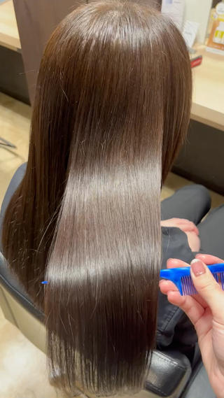 ロング カラー モデル募集中🌼 岩下陽万里のヘアスタイル