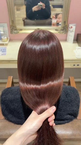 カラー Plaatje 響のヘアスタイル