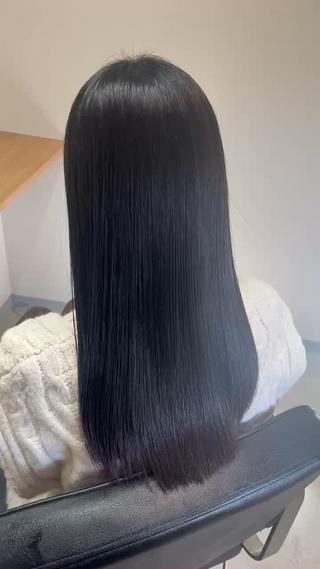 セミロング omaフクダ 縮毛矯正/艶髪カラーのヘアスタイル