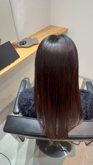 セミロング omaフクダ 縮毛矯正/艶髪カラーのヘアスタイル