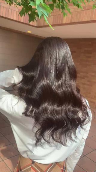 ロング カラー matiz表参道店所属・小幡 莉子のヘアスタイル