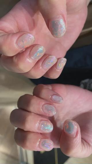 うるうるオーロラネイル 