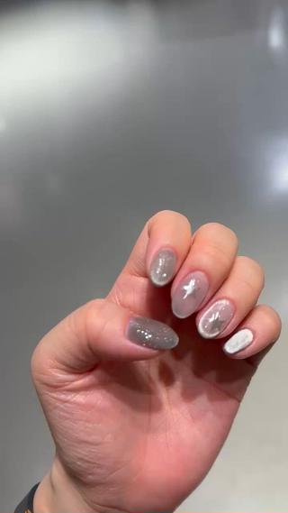 ネイル Seeil所属・Seeil .のネイルデザイン