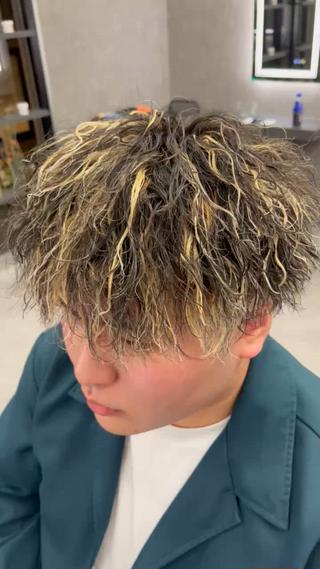 カラー ヘアアレンジ メンズ 【札幌メンズ特化】 🔥RIKU🔥のヘアスタイル