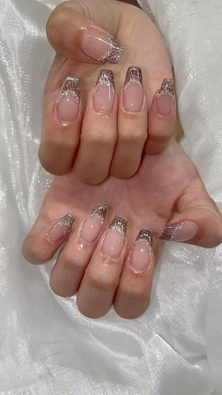 マグネットフレンチとフラッシュネイル 