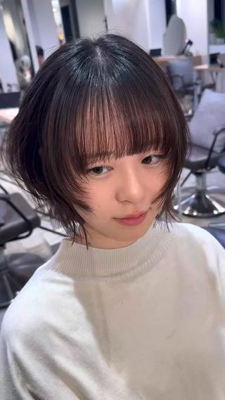 ボブとお顔周りレイヤーでウルフボブ 