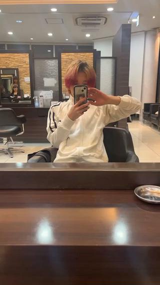 カラー メンズ 透明感カラー✨🩵 韓国ヘアkanatoのヘアスタイル