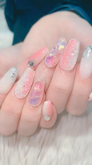 ネイル オーナーネイリスト MAKIのネイルデザイン