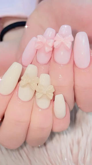 ネイル オーナーネイリスト MAKIのネイルデザイン