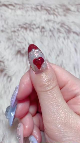 ネイル オーナーネイリスト MAKIのネイルデザイン