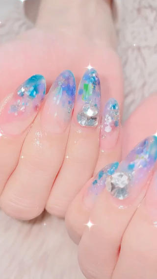 ネイル オーナーネイリスト MAKIのネイルデザイン