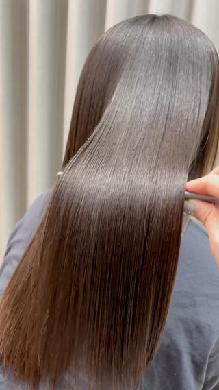 1本1本がさらさらに.
地毛風ストレート️ 