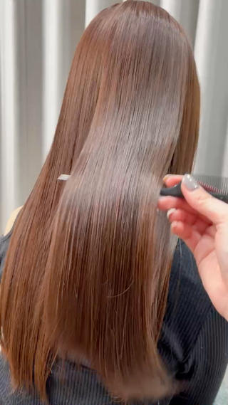 明るめベージュ
透明感艶カラー. 