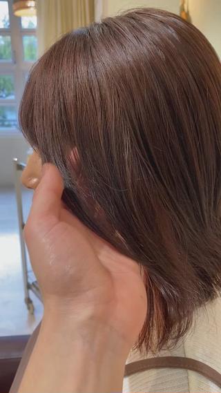 流行りのイヤリングカラー 