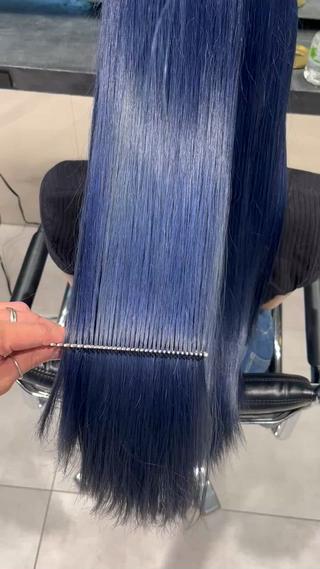 ブリーチ2回〜
グレーに落ちるブルーカラー