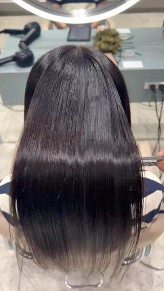 ミディアム カラー ✨髪質改善 縮毛矯正 艶髪 立川 コウキ✨のヘアスタイル