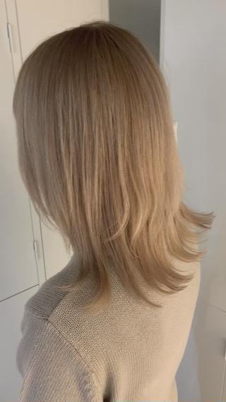 ミディアム ✨ハイトーン✨艶髪 ✨髪質改善✨和田のヘアスタイル