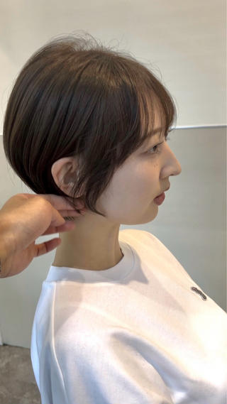 ショートカット︎

ひとりひとりの骨格、なりたいイメージに応じて似合うカットをします︎
 