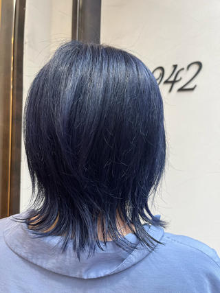 透明感がすごく綺麗な艶髪カラーです♡
バイオレットブルーブラック
 