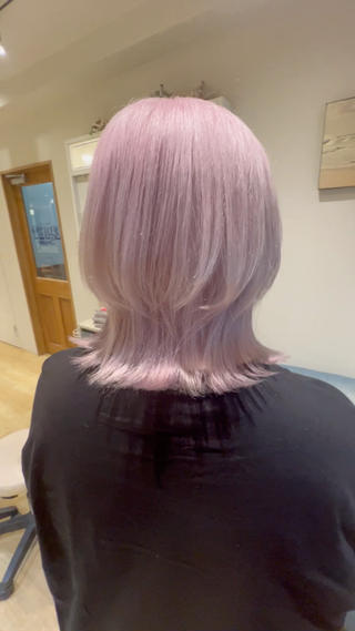 ミディアム 渋谷ハイトーン/ デザインカラー阿部のヘアスタイル