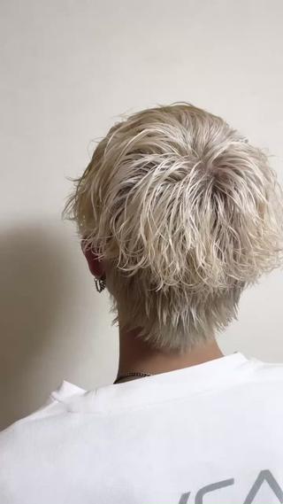 ・
【high tone color】
・
・
・
White ‎
・
・
・
ひとりひとりの髪質に合わせカラー致します
ブリーチ剤、カラー剤、ケア剤といった薬剤を使い分け最高のカラーを提供致します
随時カラーモデル募集中です 