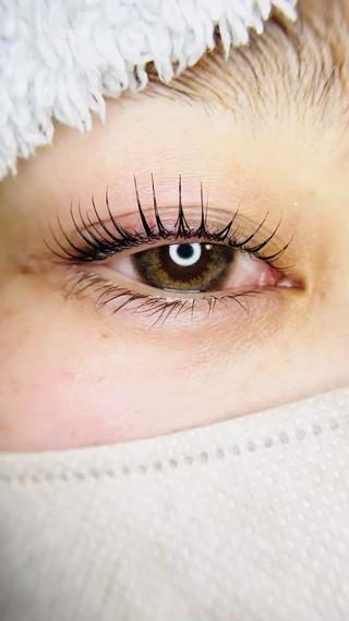 瞬きの瞬間すら可愛い
まつ毛パーマお任せください

まつ毛・眉毛・マツエク・まつ毛エクステ・フラットラッシュ・フラット・シングル・クラシックラッシュ・ボリュームラッシュ・3Dラッシュ・ボリューム・6D・束・まつ毛パーマ・パーマ・まつパ・パリジェンヌ・セラムラッシュリフト・次世代パーマ・根元・立ち上げ・スレッディング・糸脱毛・眉毛サロン・名古屋・豊田・日進・梅森台・三好・名東区・トータルビュー・トータルビューティーサロン・美容室・美容師・託児所・キッズルーム・アイリスト・アイラッシュ・デザイン・ナチュラル・メーテルロッド
 