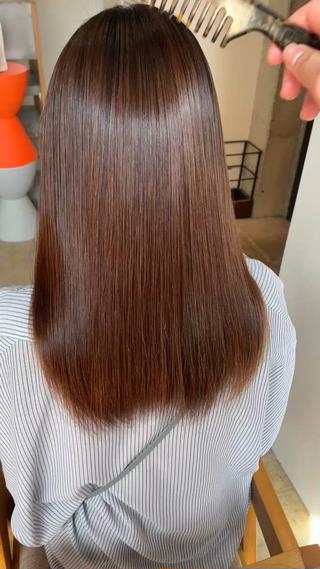 オイル仕上げなしでこの艶です！
ボリュームや癖にお悩みの方ぜひおまかせください！ 