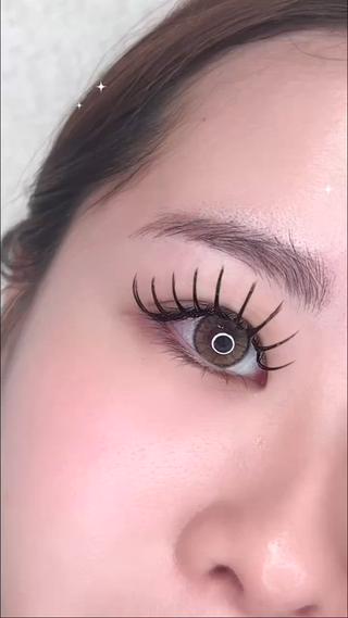 14.15ミリを使ってロングデザイン
180本で束感仕上げに 