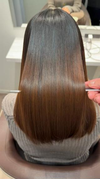 セミロング 髪質改善 艶髪🔵ﾌｾﾅｵﾔのヘアスタイル